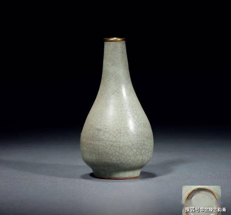 中国古美術品、宋代官窑瓷器、金丝铁线。高约24厘米。