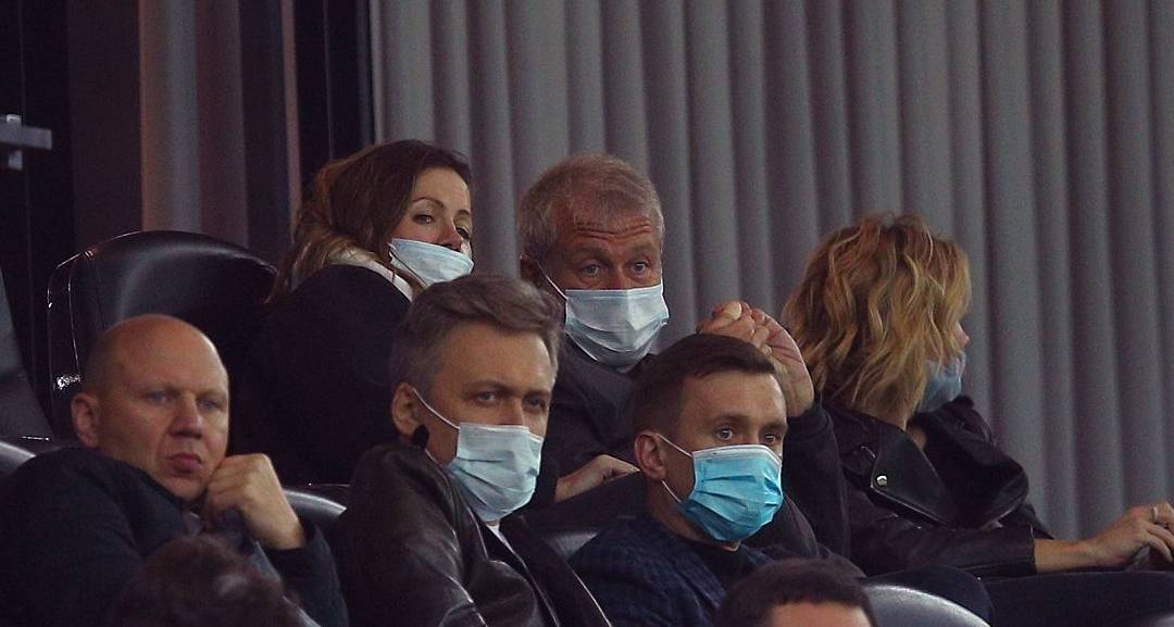 女子骂社区书记"草包"被拘,十余民警被追责_任女士_处理_相关