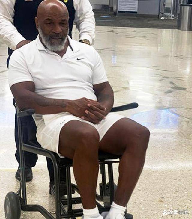 56岁拳王泰森坐轮椅现身,身体发福胡子全白:我快死了_严重_伤病_比赛
