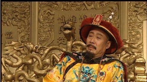 “雍正皇帝”雍正去世，乾隆准备登基时，张廷玉说还有一道密旨，上面写了什么