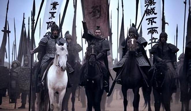 “刘备”刘备外出打仗时，为何从来不带诸葛亮？