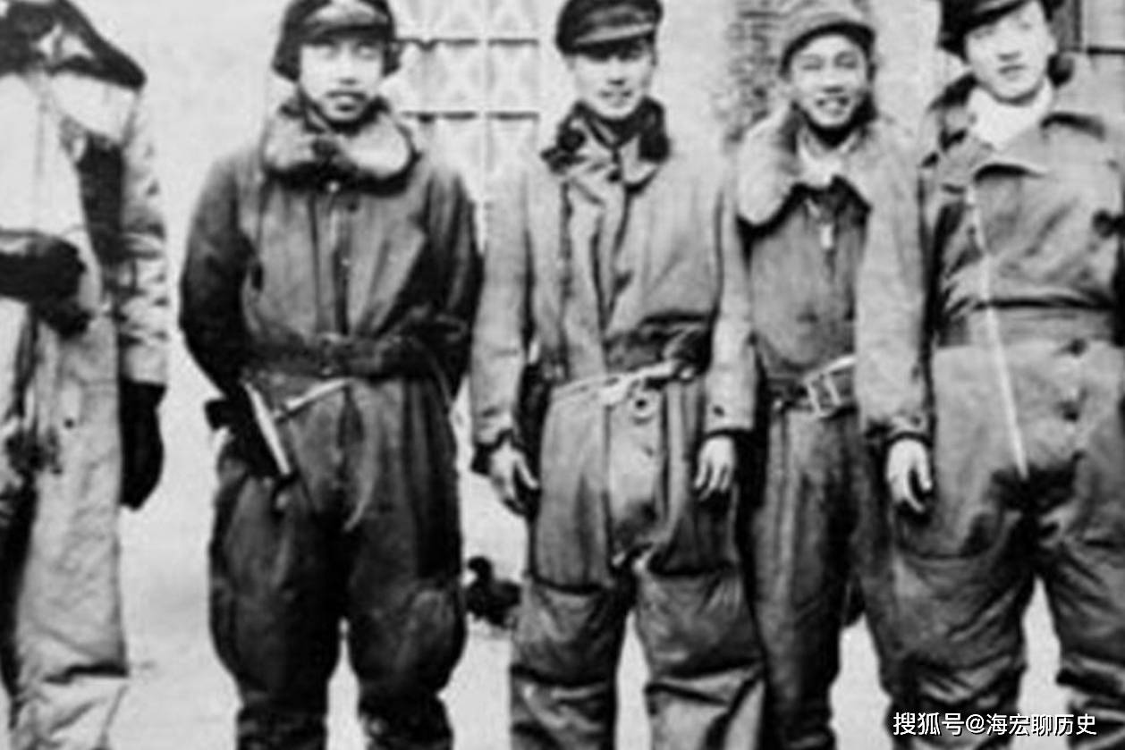 1947年，济南电影院门口：空军士兵与宪兵冲突，飞机“罢飞”，结果怎样？_国民党_中士_国军