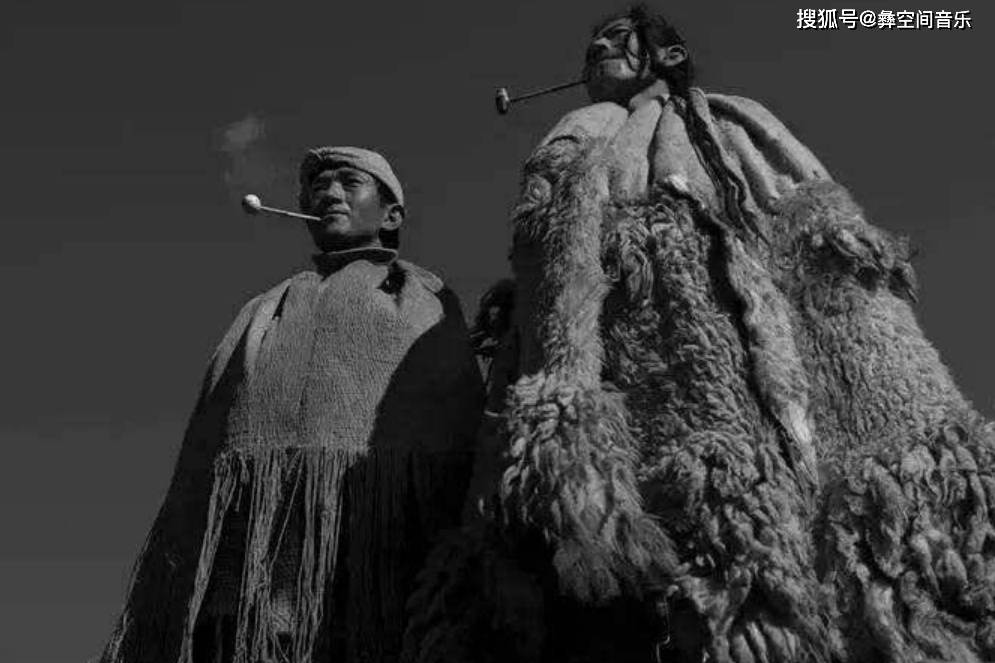 彝族创世史诗(阿俄署布造物)_高山_大地_坝上