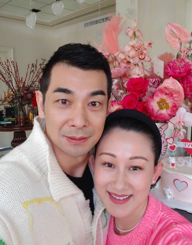 张丹露和赵文卓的爱情实在令人羡慕,不愧是娱乐圈的模范夫妻.