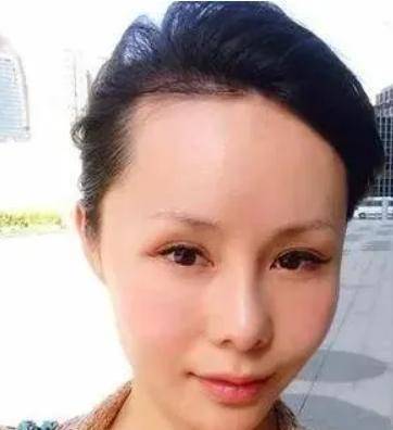 后来台领导把她安排给了《家在永川》栏目组,自陈霞接管这个栏目之后