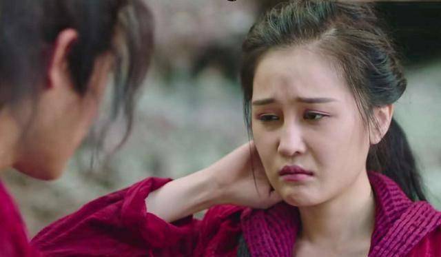 赵本山女儿新片上映,一个月连扑两次,女主角色受到争议_赵一涵_电影