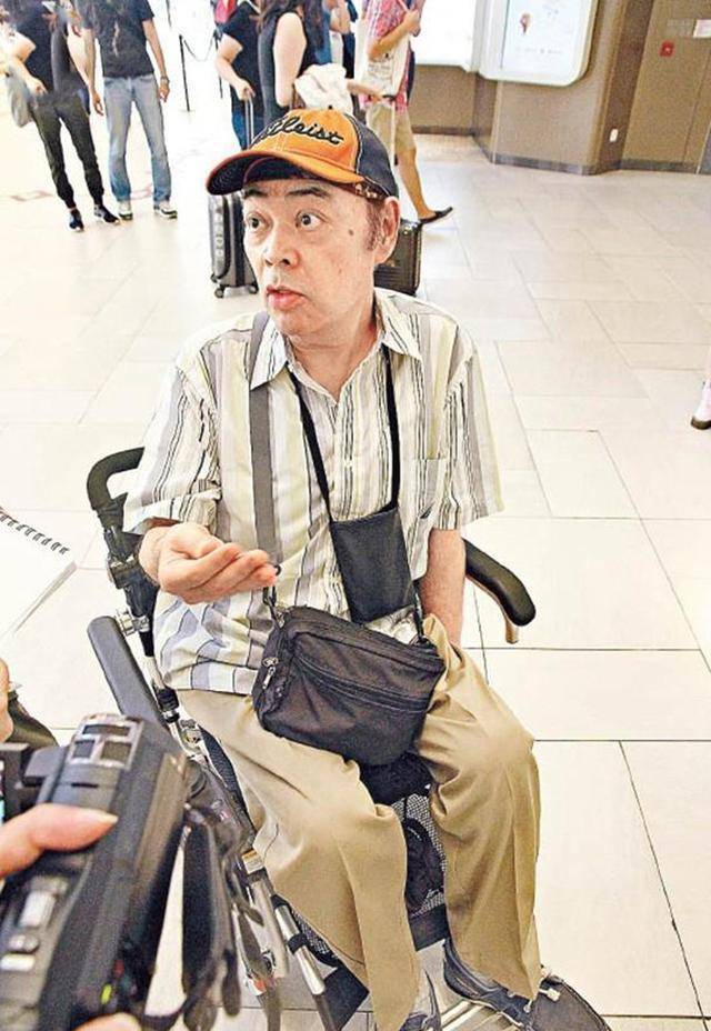 知名歌手吕珊滞留国外3个月!