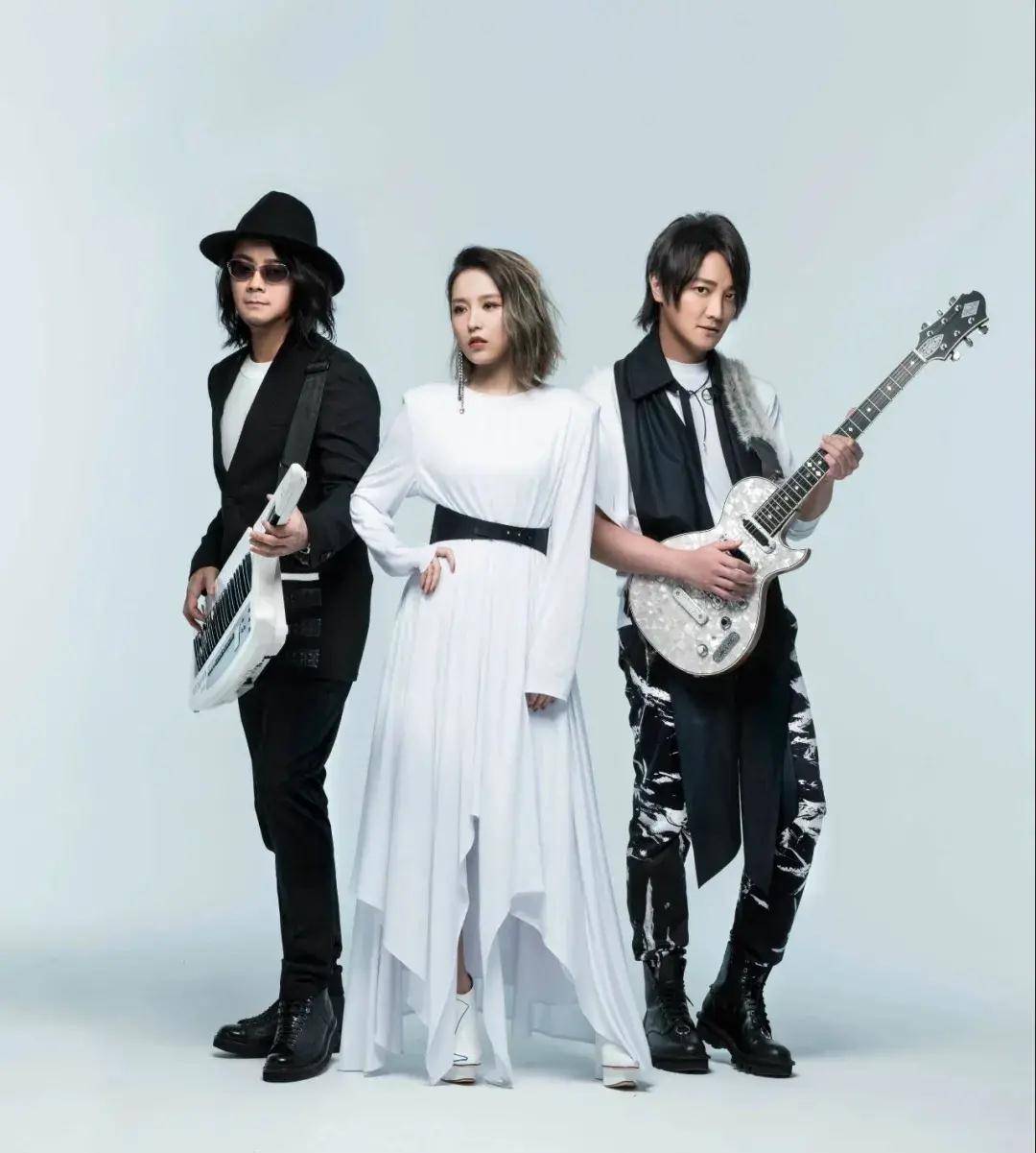 韩睿_作品_詹雯婷