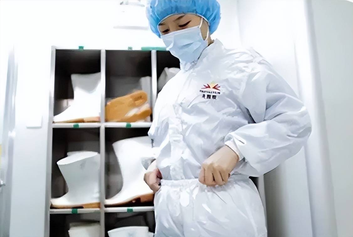 净化工程公司 十万级无尘车间工作人员准入标准装备_污染物_进行_制造