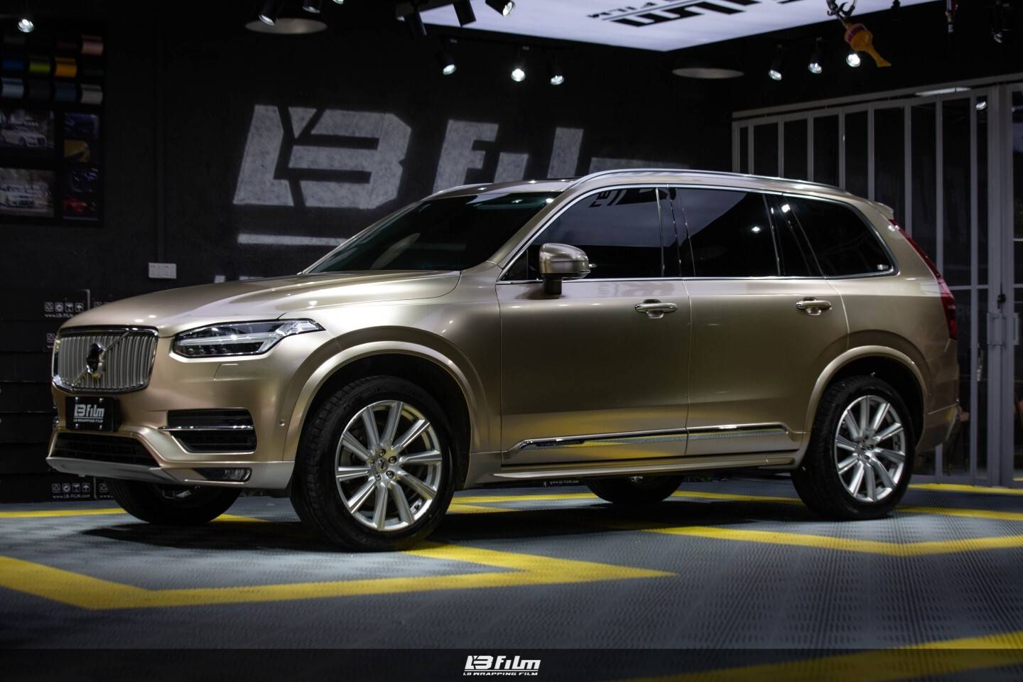 沃尔沃xc90-lb改色膜超亮金属香槟金,充满活力的阳光感