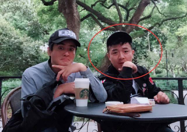 选手曝当年夜闯德云社拜郭德纲,被扭送公安局!