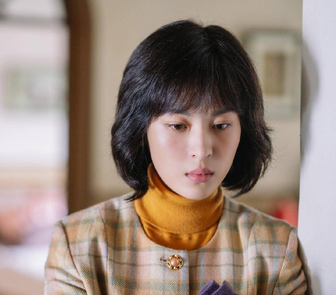 程开颜就是一个太天真的女人,一直对宋运辉不放心,总是爱在宋运辉面前