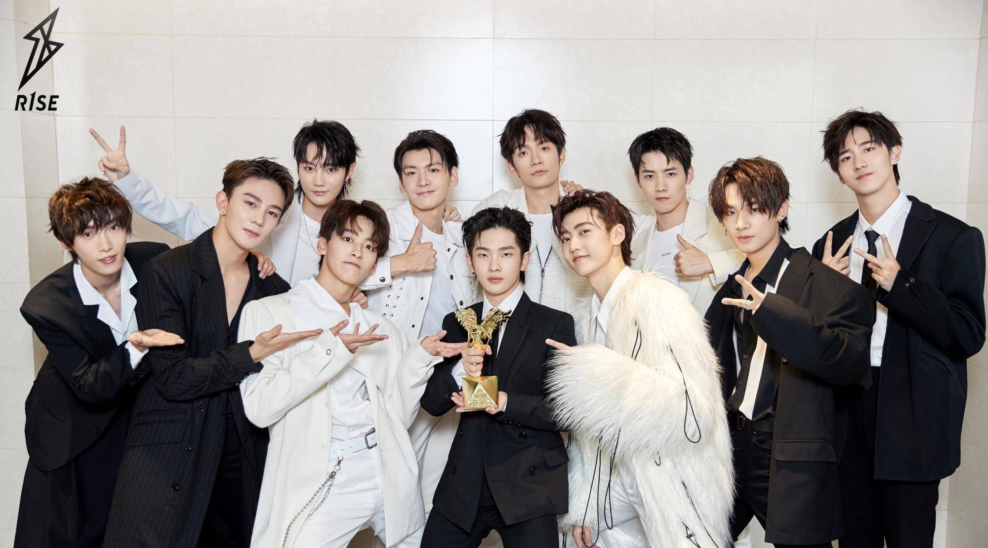 r1se谈塌房后心态变化,委屈诉说竟成受害者,粉丝挽尊_任豪_周震_什么