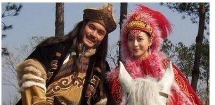 反而规劝呼韩邪单于不要发动战争,大力对内发展,而且还教授匈奴人中原
