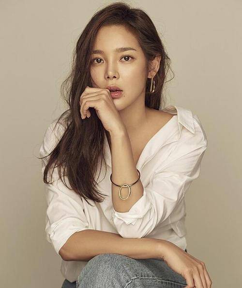 重温童年韩剧《我的女孩》,女二金世萱的耳饰可比剧情好看多了_感觉