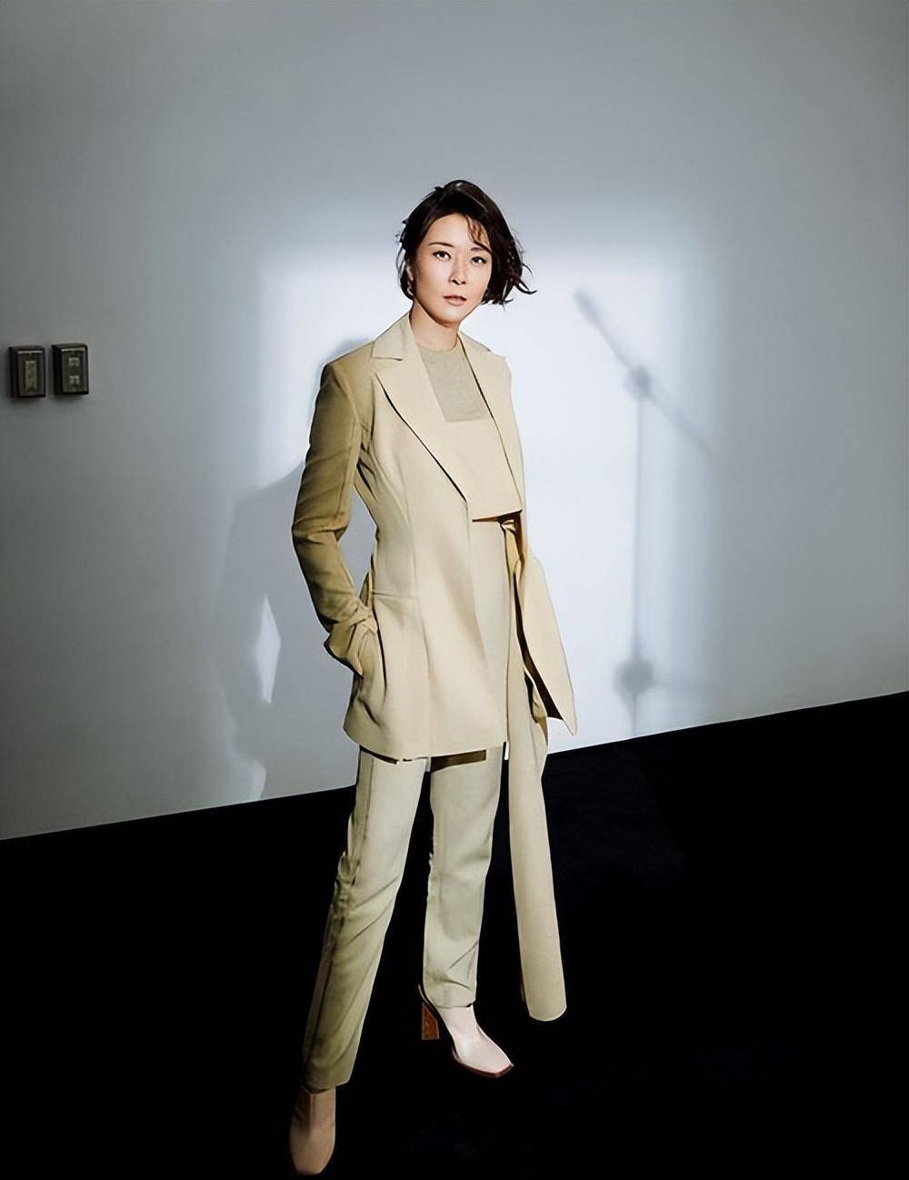 柯蓝演正派人士,女强人,为何就是让人觉得很上头,很正点?