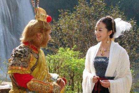 难怪悟空不忍下杀手,原来她是孙悟空的姐姐……只可惜一身修为被毁