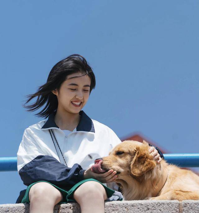 8岁成名,如今20岁的张子枫凭什么成为实力派?_方登_小孩子_中国