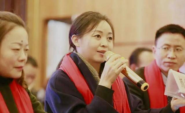 耿菊花扮演者:曾是女子特警队少尉,拒50万年薪,转业成反恐精英