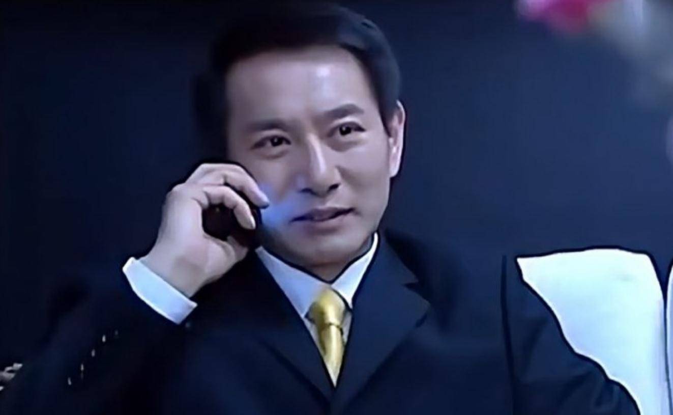 演员姚刚:对婚姻不将就,52岁仍单身,无儿无女成母