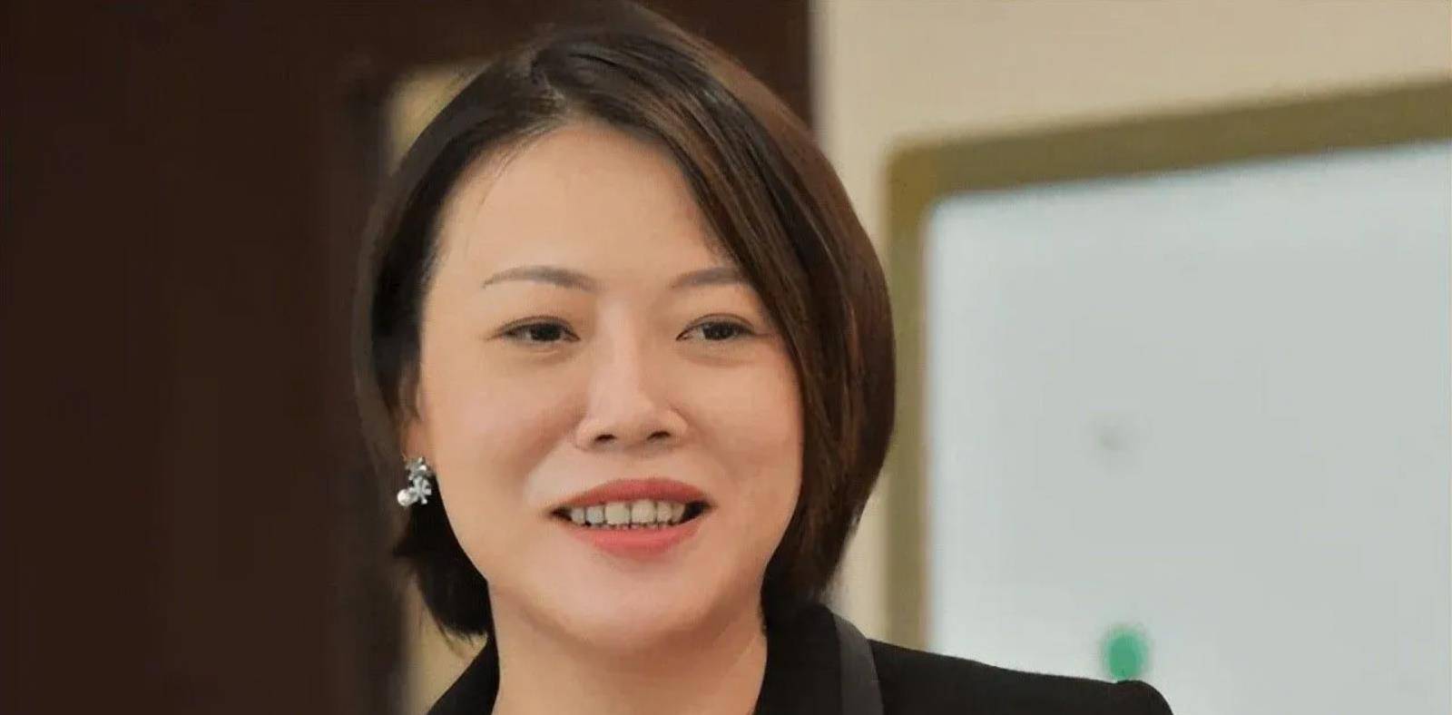 从收废丝到炼石油,和丈夫打下7800亿财富王国_范红卫_陈建华_厂子