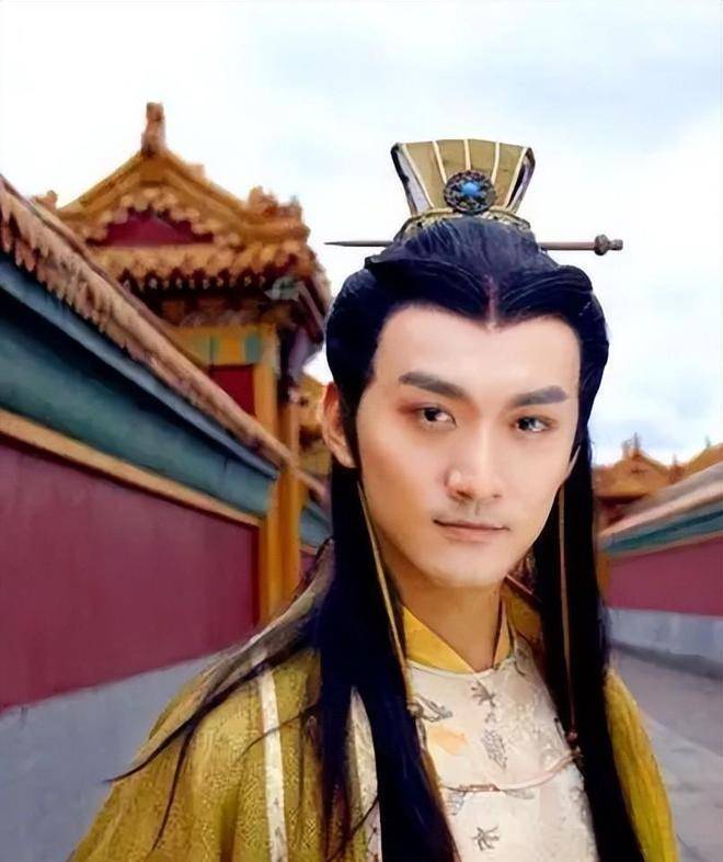 并诞下了男婴(后来的明光宗朱常洛),也是明神宗的第一个儿子