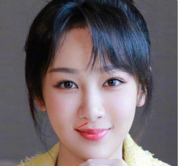 杨紫山根法令纹遭吐槽,自爆今年新计划,网友:医美过度了吧_状态_可以