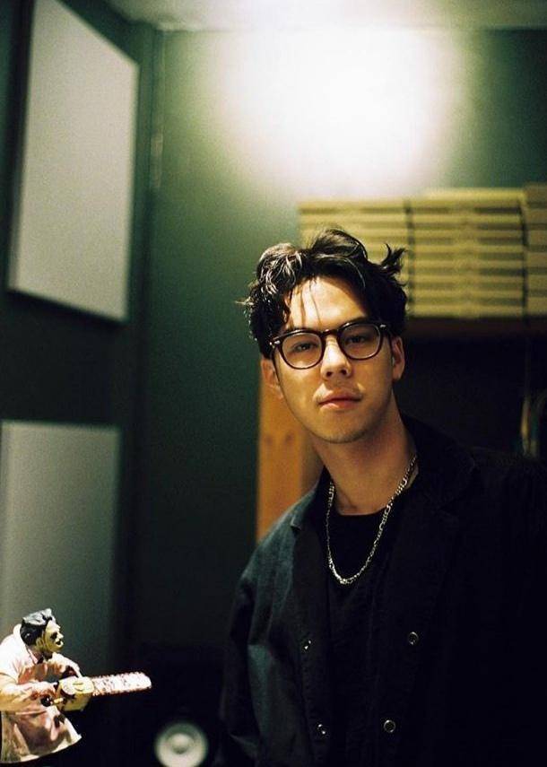 泰星margie秀恩爱被网友批?peach发言引争议_明星_问题_路人