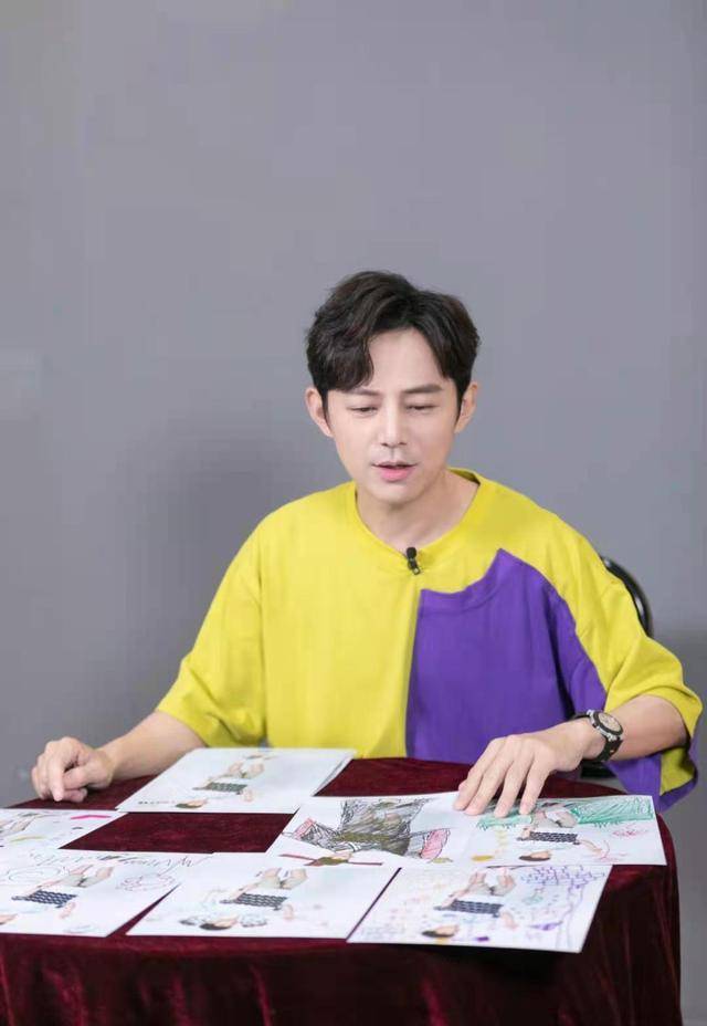 白敬亭评论井柏然引争议,截图提及"何伸",被提醒后删除动态_何炅