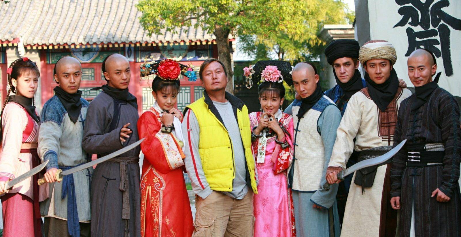 还珠三美重聚,麦迪娜,李晟均带老公出席,仅剩海陆一人单身,表情难掩