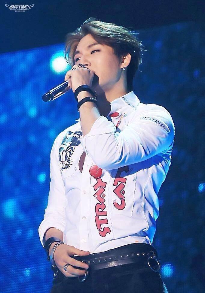 姜大声手写信感谢yg,并且非常真诚的作画,表示bigbang是永恒的_发展