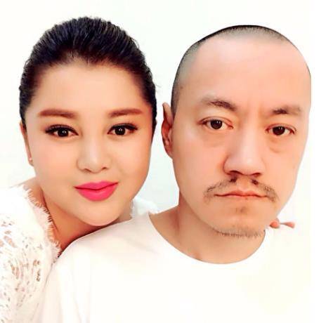 雪村:考取北大,对黄渤有知遇之恩,妻子靠"裸"出位,今怎样?