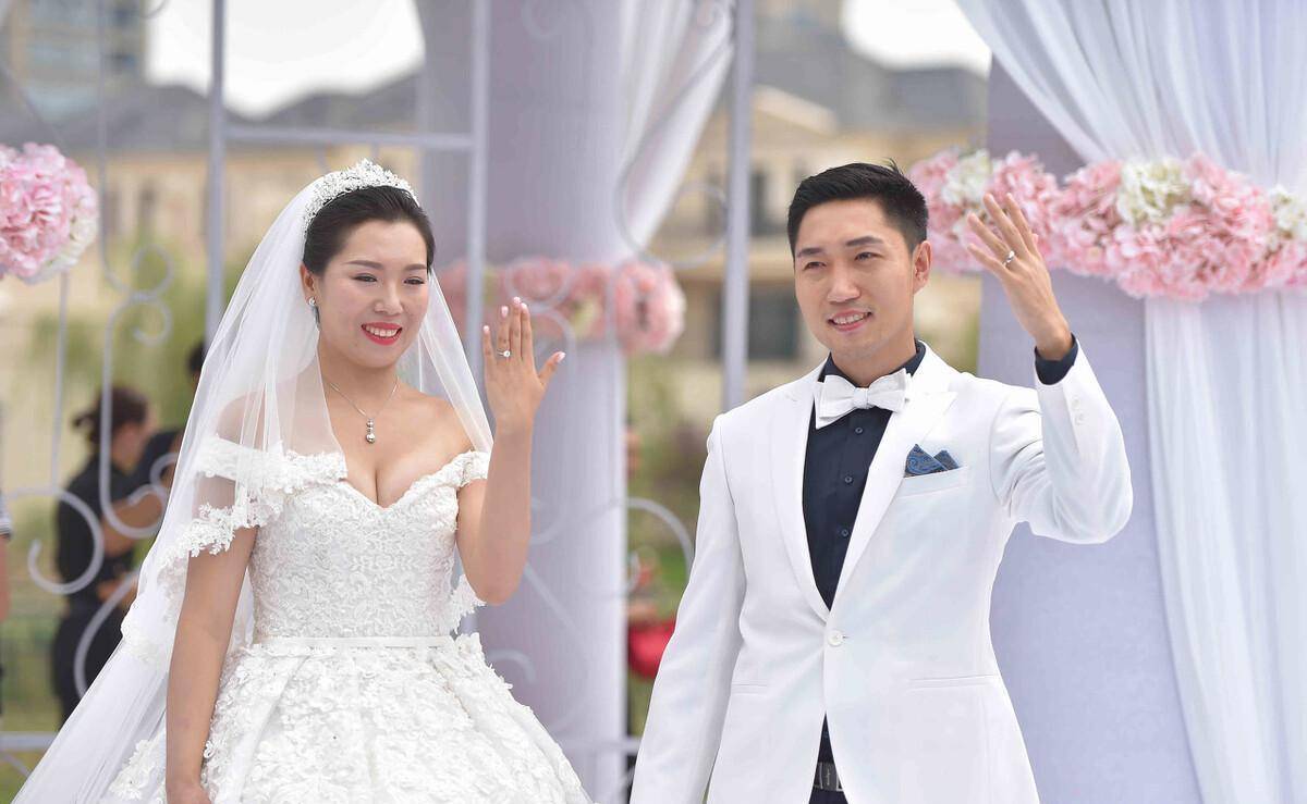 国乒19岁新星成功晋级一队,对李晓霞老公来说双喜临门_翟一鸣_袁励岑