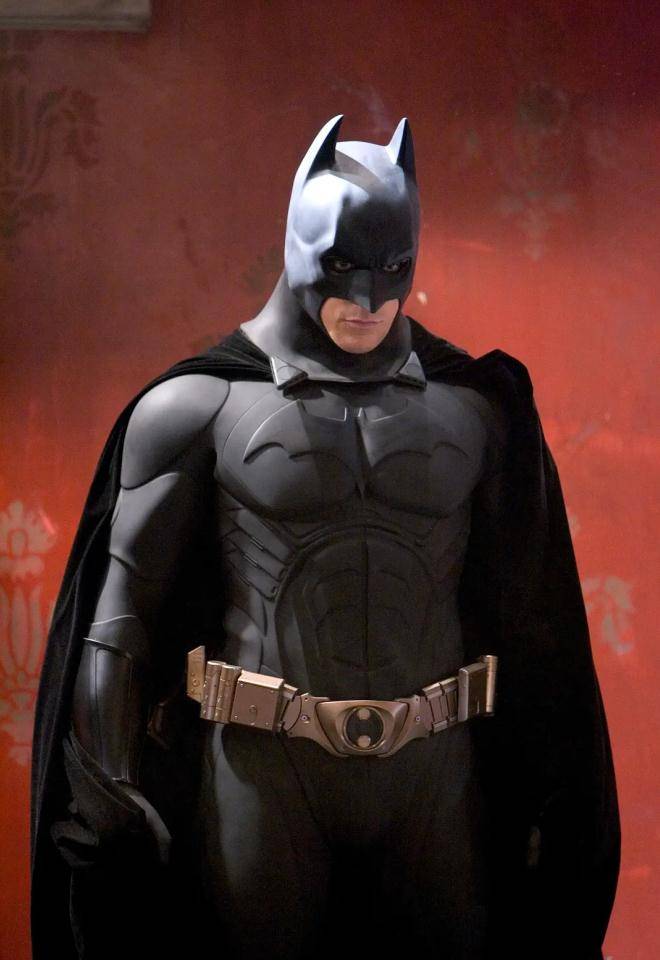 克里斯蒂安贝尔的戏剧性角色变化,好莱坞敬业精神_健身_机械师_蝙蝠侠