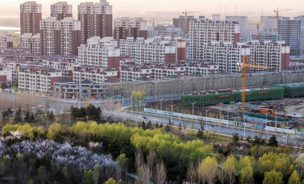 人口,为了服务于全国的建设,这些大型国有企业的集中地就纷纷成立新城