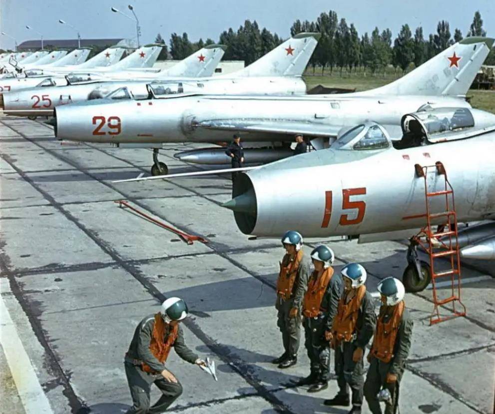 Soviet doomsday fighter: How strong is the MiG 25?