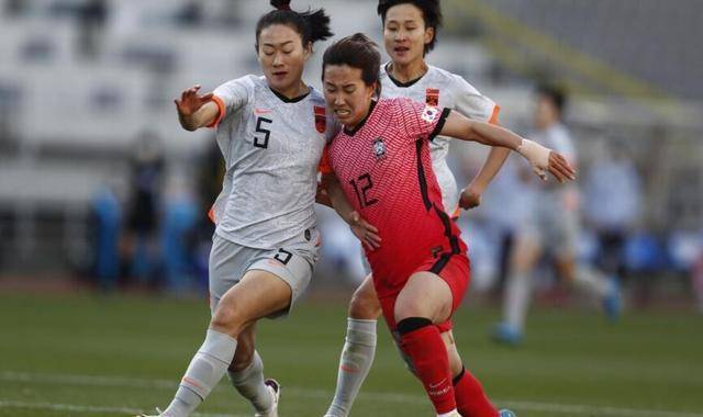 中国女足队长:生理期仍然要坚持训练,偷懒摸鱼是要付出代价的_吴海燕