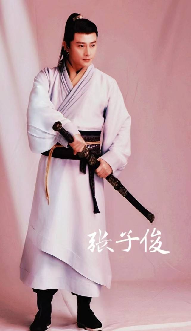 张子俊出演重大革命主旋律电视剧【破晓东方】_上海_粟裕_经济