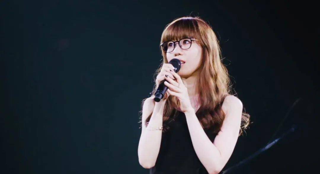 日本3对人气明星突然官宣结婚!新年喜讯不断啊…_aimer_绫野_音乐