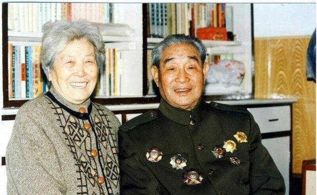 1955年沈阳军区成立,邓华任司令员,下辖4个主力军的军长是谁?