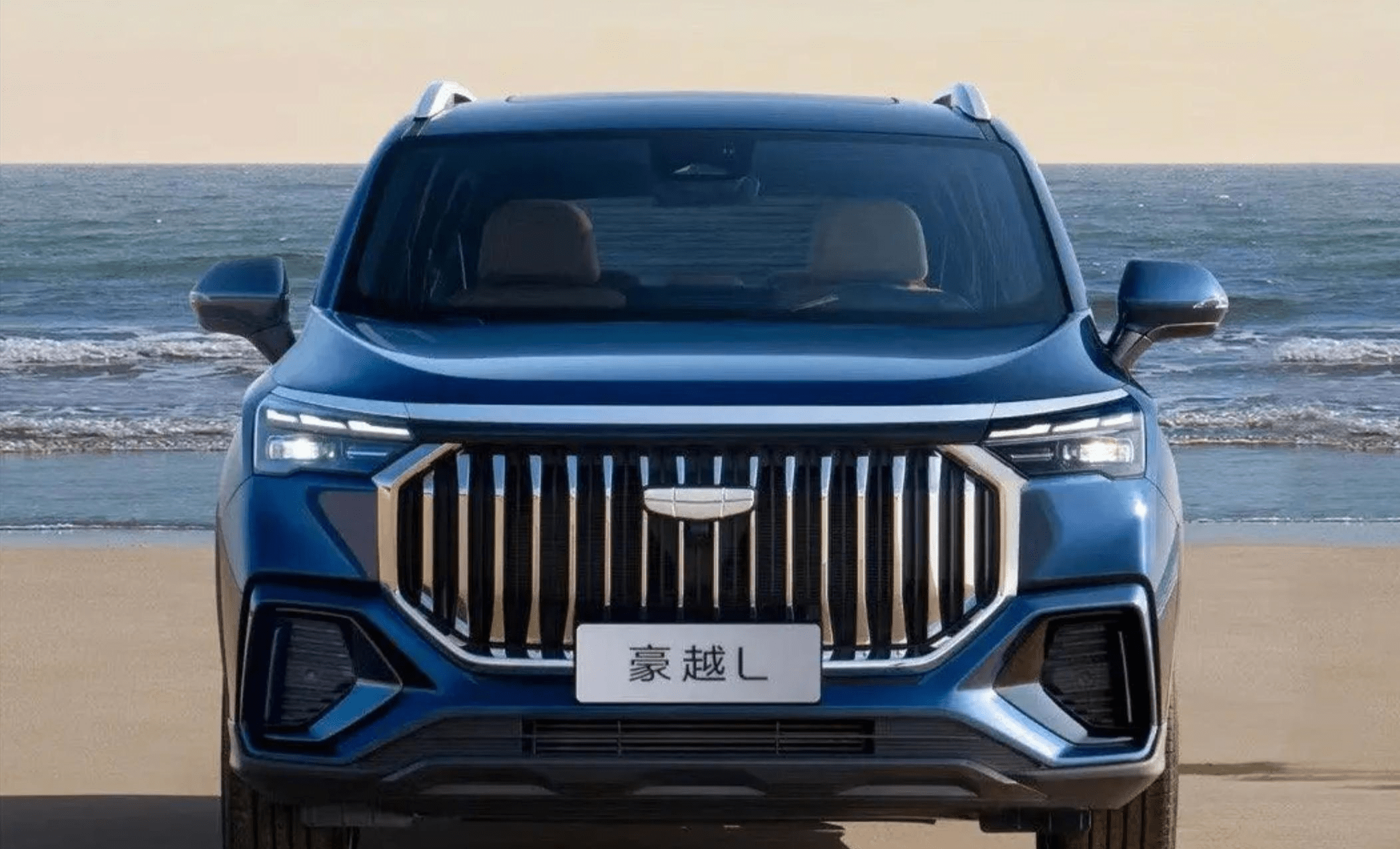 79万起 换2.0t 7dct!大7座布局还有独立后悬?吉利豪越l上市