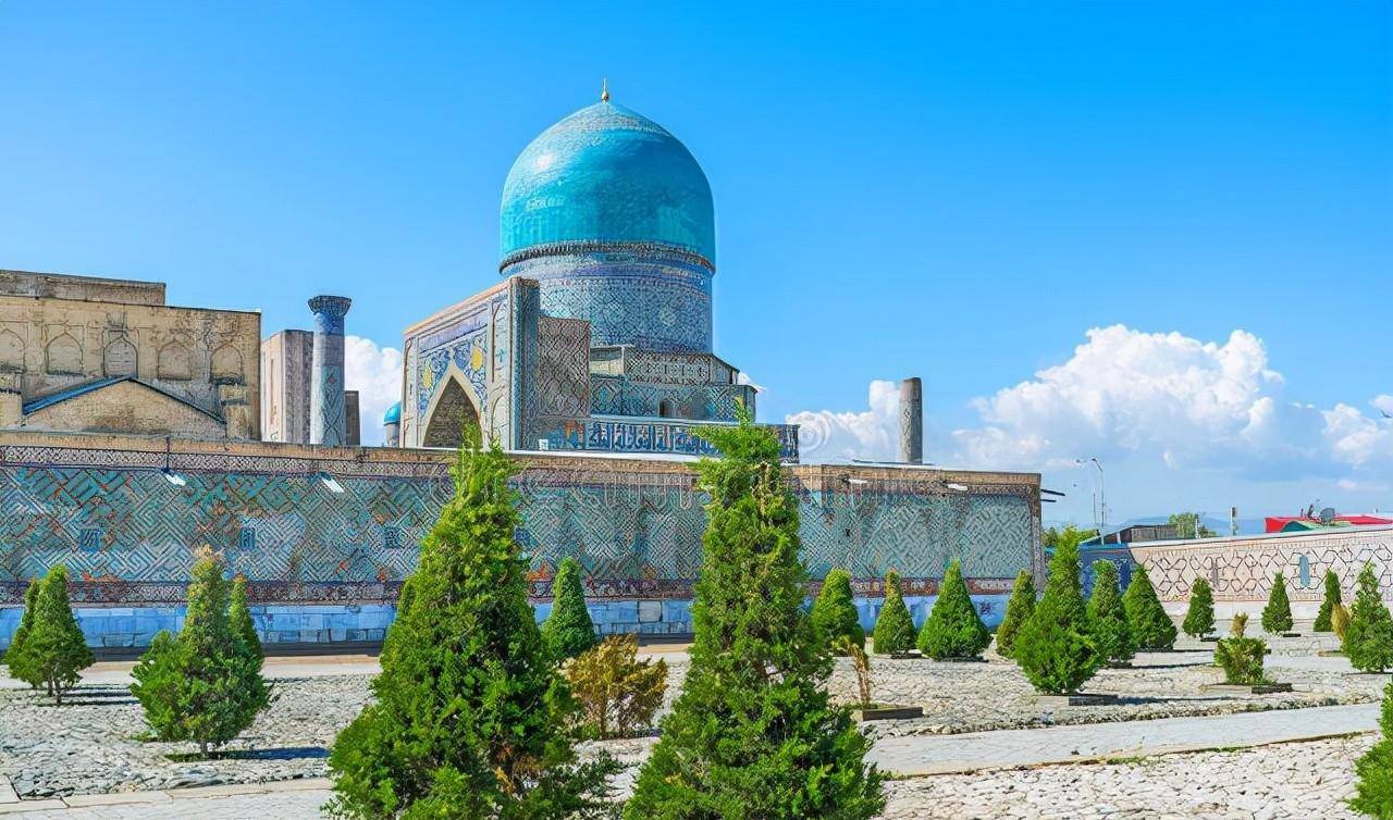 从草原汗国到中亚明珠:带你走进哈萨克斯坦的前世今生