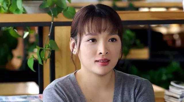 赵本山女徒弟"香秀",因整容失败影响事业,称已向整容机构索赔_王香秀