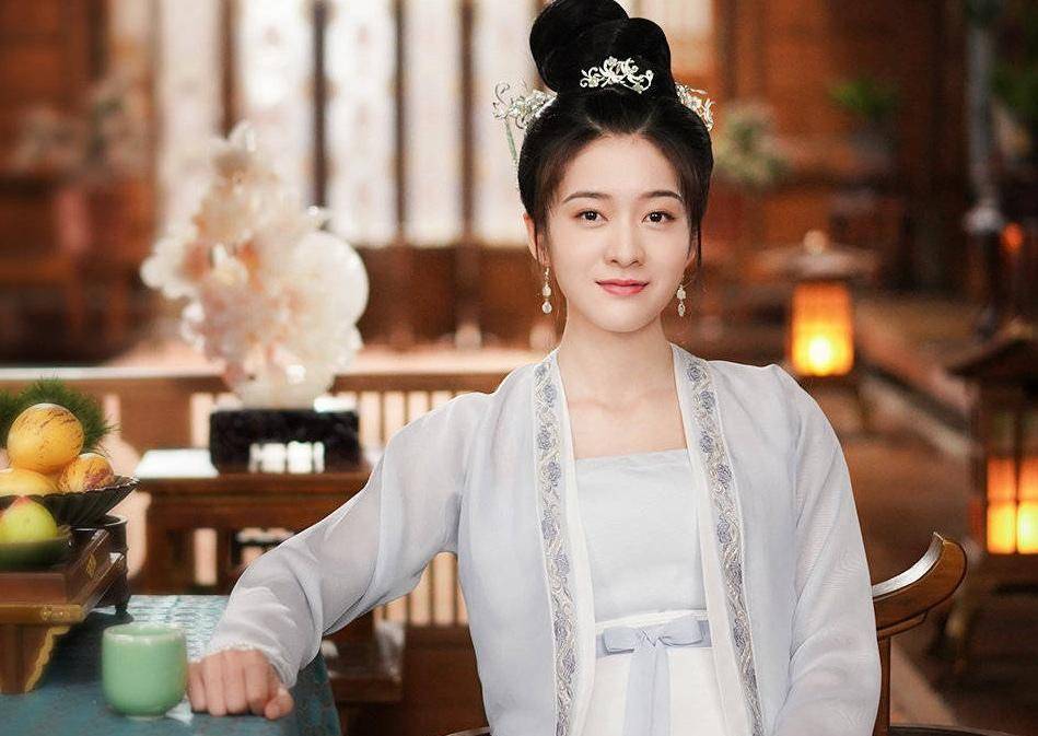 张雪迎的古装剧终于来了,岳阳和刘冠霖再次合作,值得期待_杨紫_择君