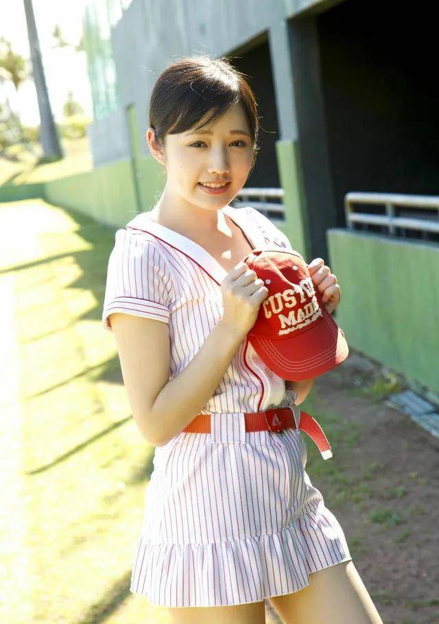 安藤咲桜美图之樱花盛开_周刊_偶像_写真