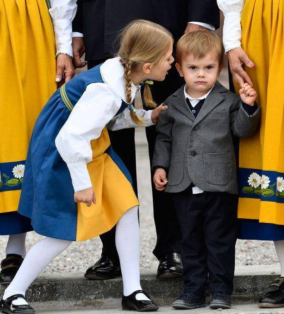 瑞典小王子"愤怒鸟"神情超圈粉,笑起来超可爱_奥斯卡_小公主_维多利亚