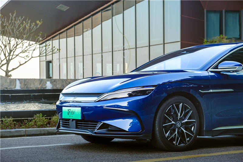 鱼与熊掌可兼得 体验比亚迪汉DiSus-C智能电控主动悬架_搜狐汽车_搜狐网