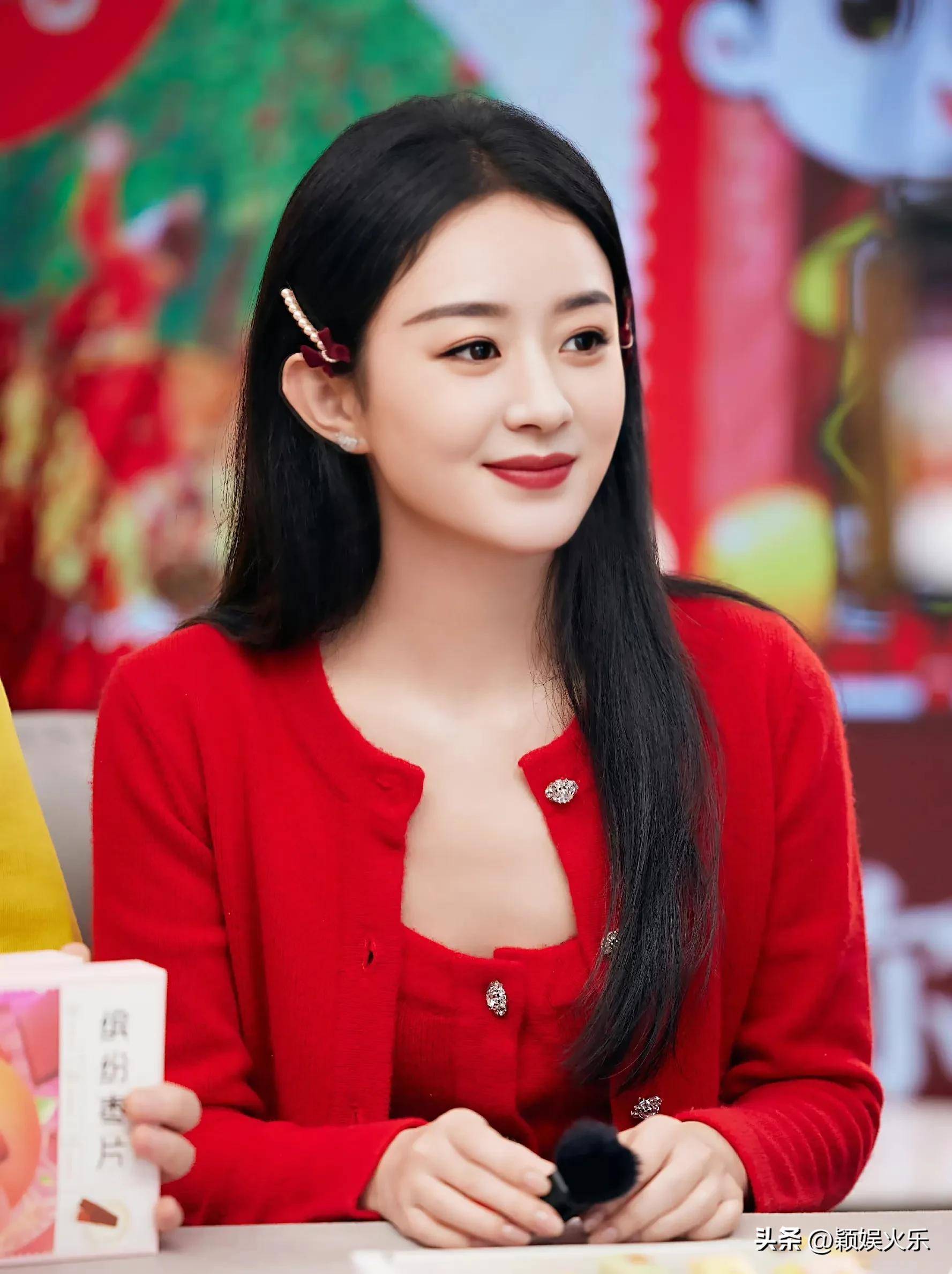 赵丽颖红裙蝴蝶结盘发造型,六种发型六种美,赵丽颖新年高清壁纸_头条