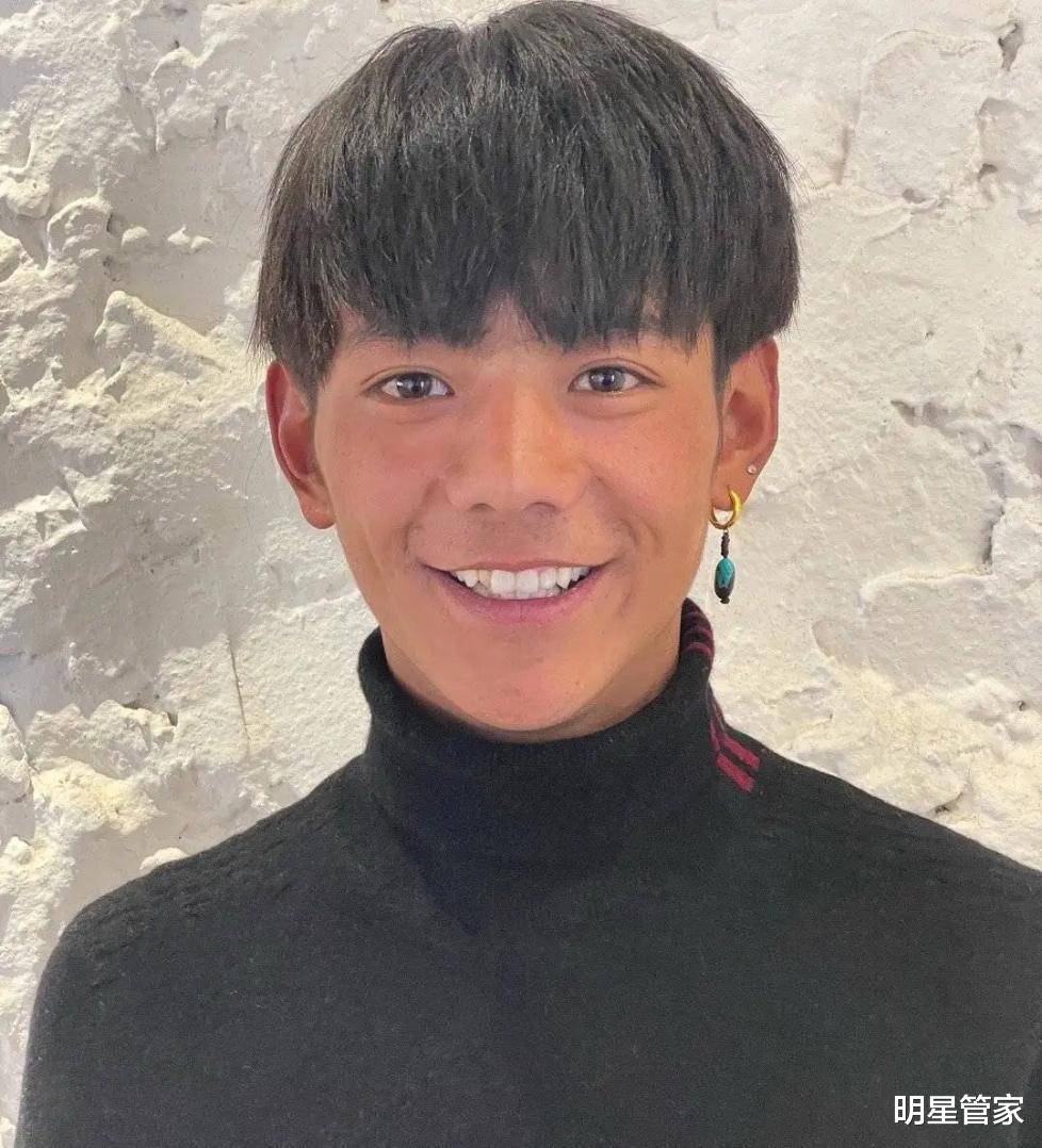 丁真赤裸索要昂贵龙狙,粉丝乖乖下单,理塘代言人如此嚣张?