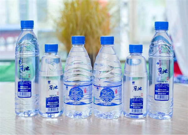 月池矿泉水 流得更长远_公司_水流_品牌